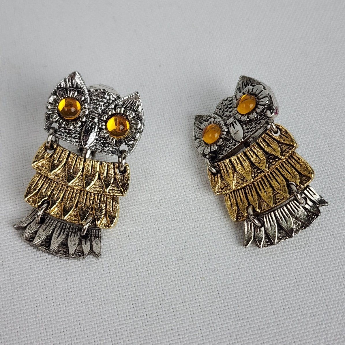 Vintage Celebrity Runway Owl Oversize Pendant Necklace & Earring Set