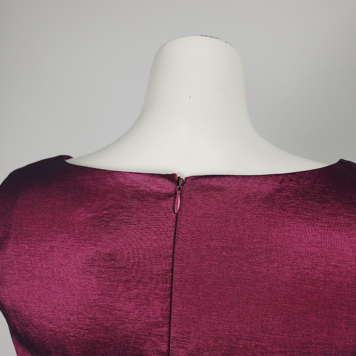 Adrianna Papell Purple Sheath Dress Size 6