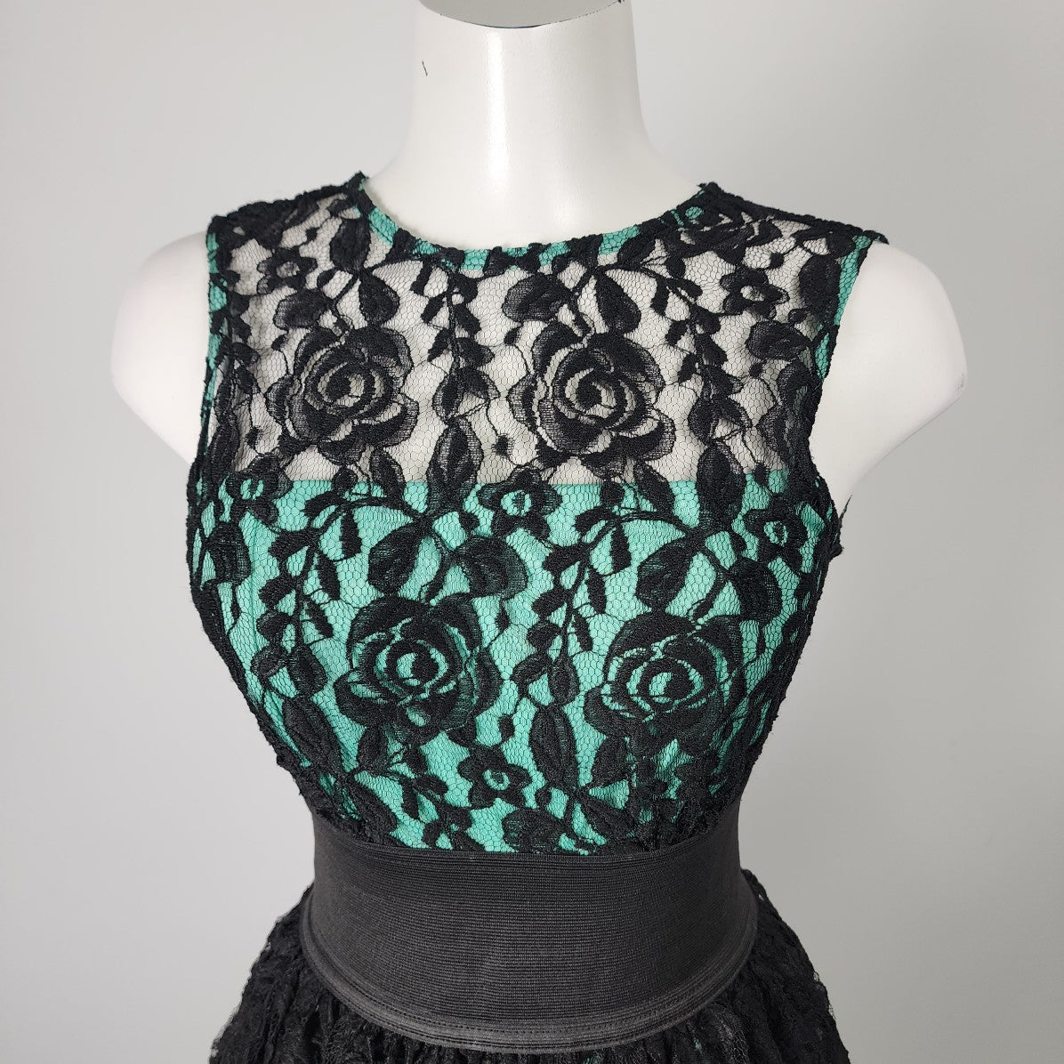 Astrologie California Mint & Black Lace Party Dress Size S