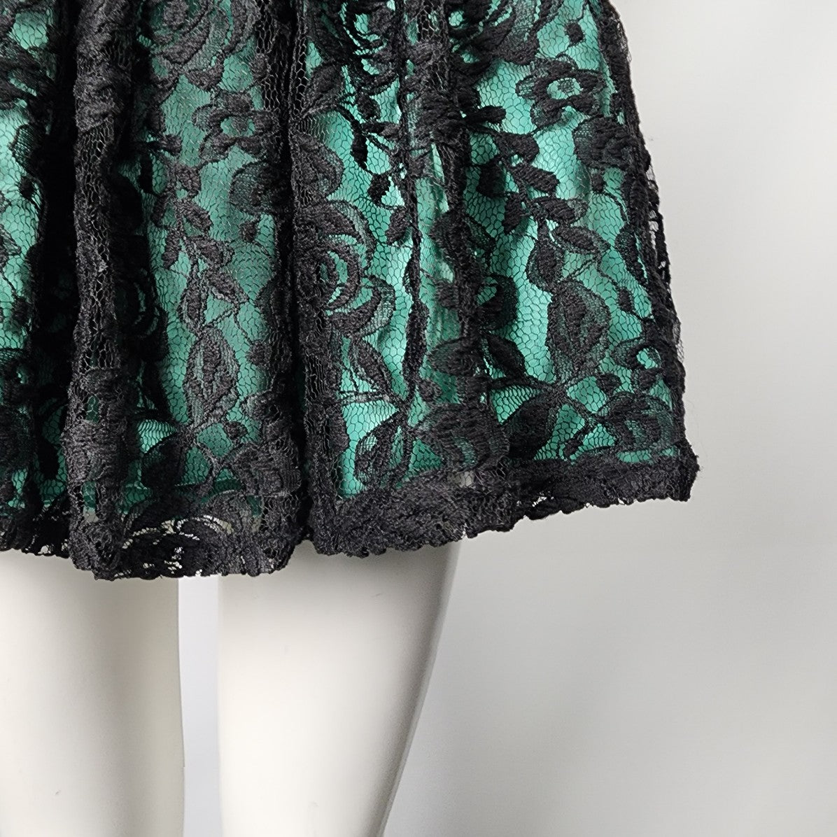 Astrologie California Mint & Black Lace Party Dress Size S