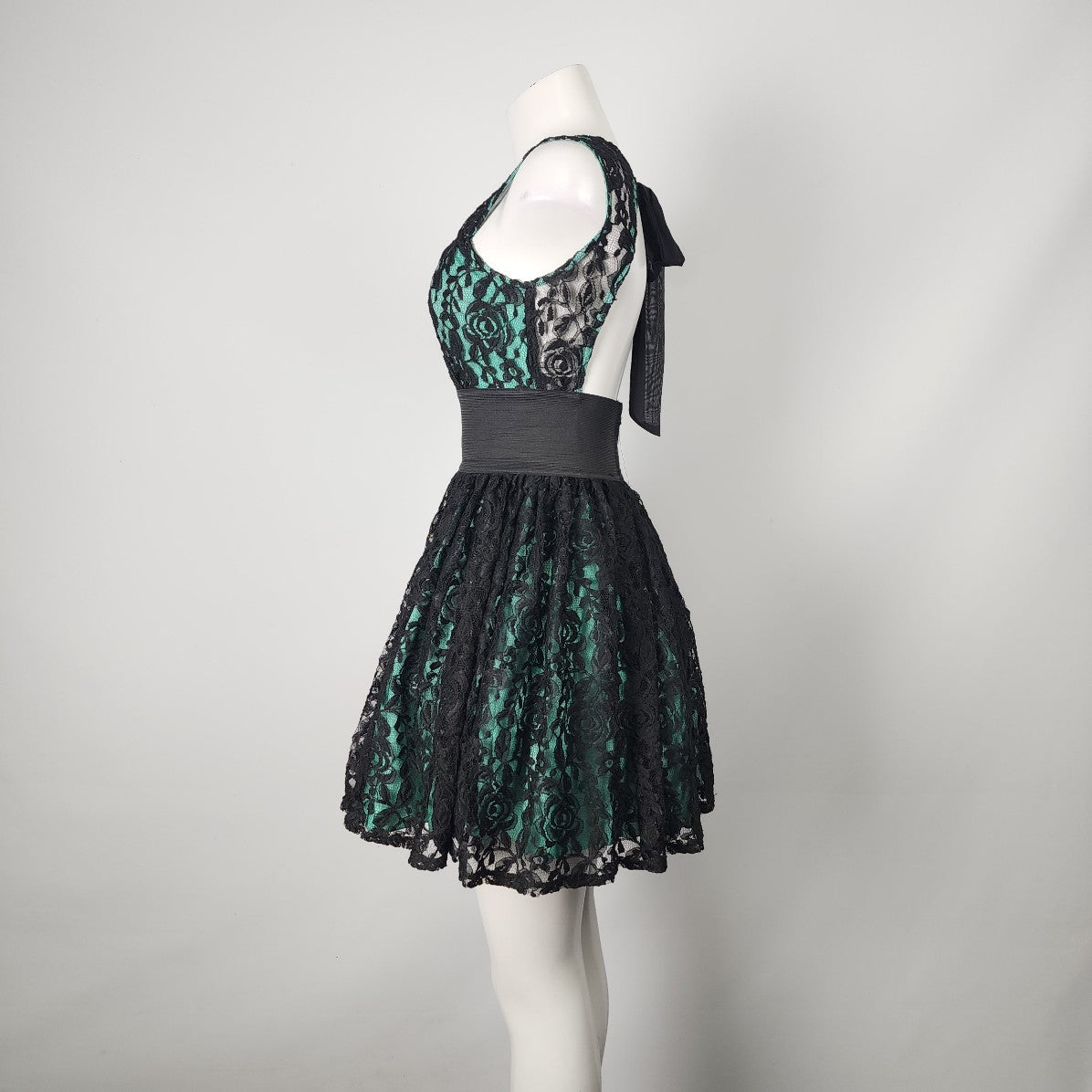 Astrologie California Mint & Black Lace Party Dress Size S