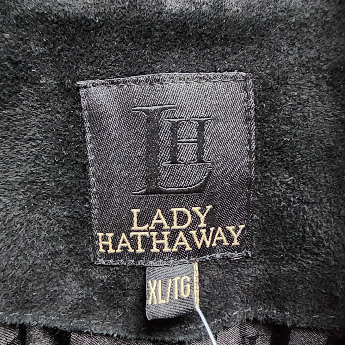 Lady Hathaway Black Suede Button Up Jacket Size L/XL