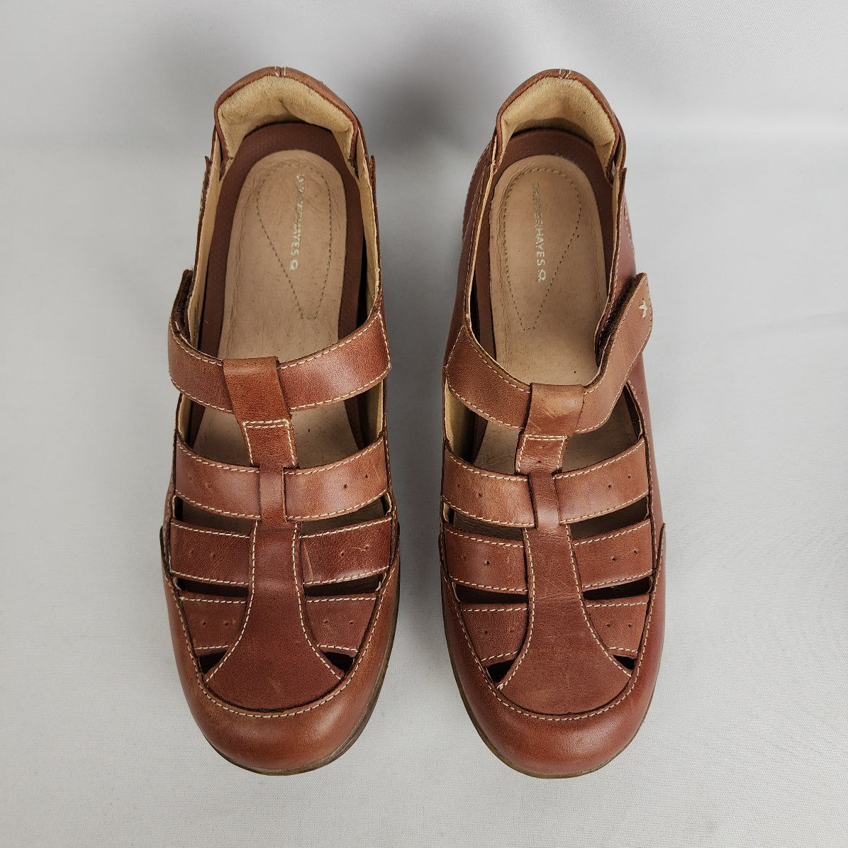 Denver Hays Brown Leather Strappy Sandals Size 10