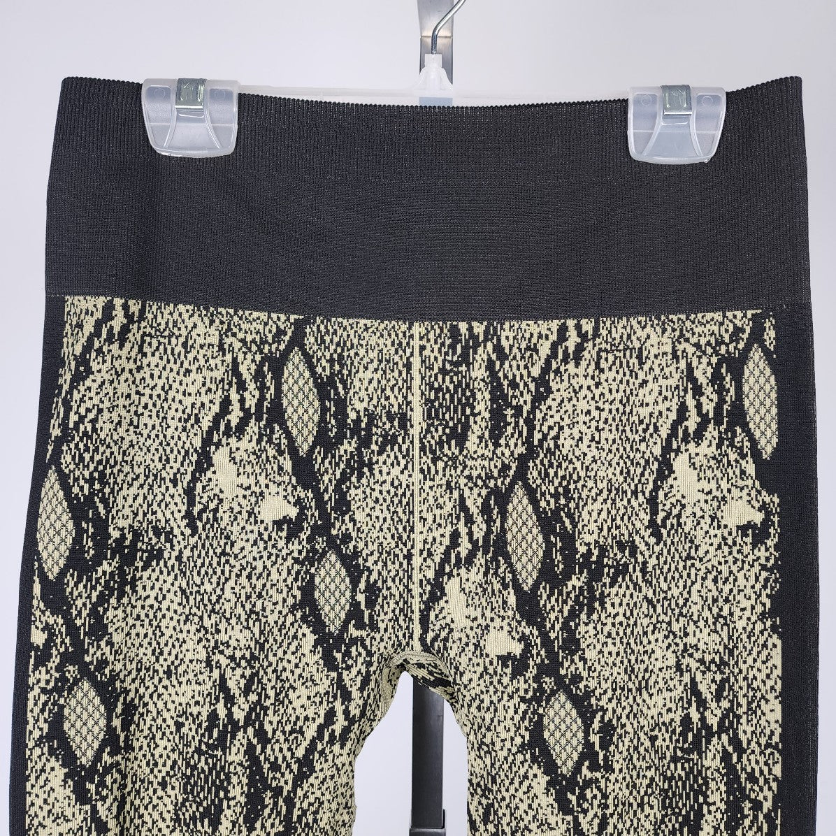 Fabletics Kamila Snake Print Brown Tan Pull On Leggings Size S/M
