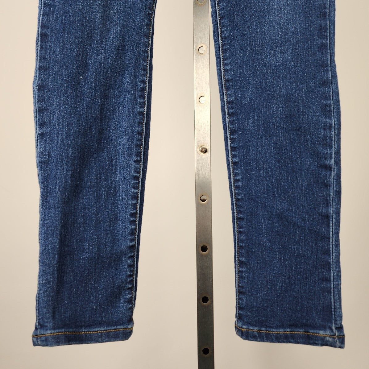 California Vintage High Rise Skinny Jeans Size 7