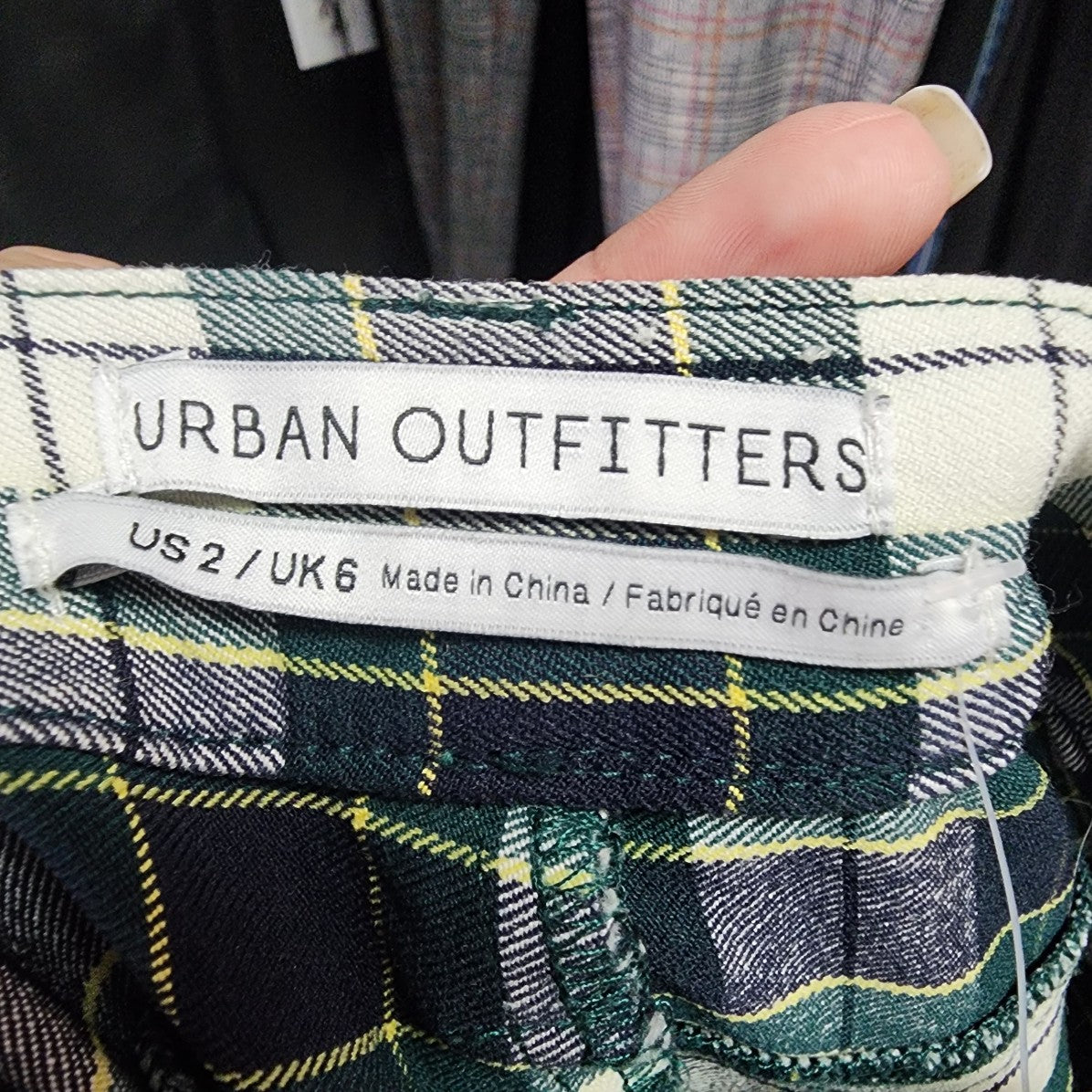 Urban Outfitters Green Plaid Tartan Cropped Pants Size 2