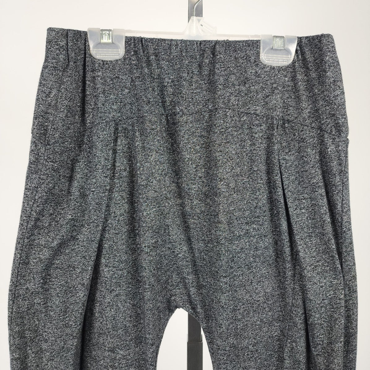 Bench Grey Athletic Capri Leggings Size XS