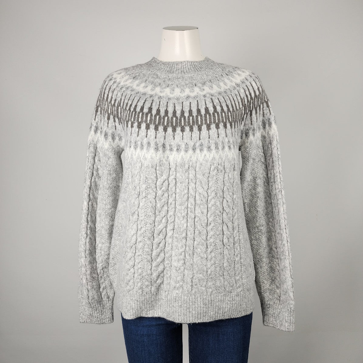 Wind River Grey Fair Isle Knit Sweater Size L