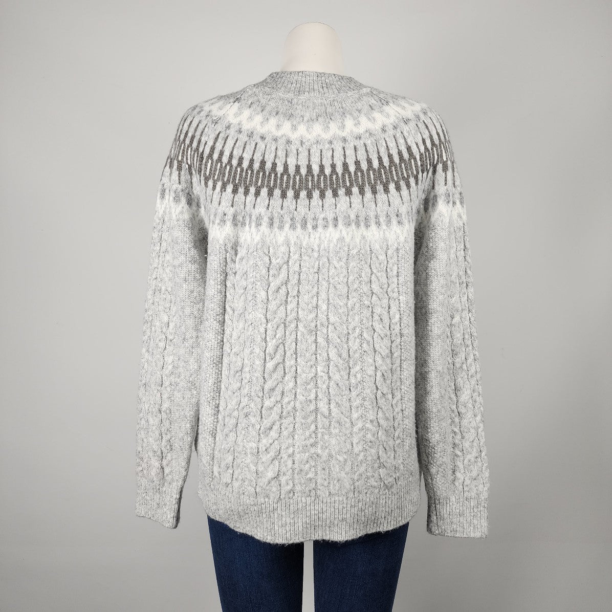 Wind River Grey Fair Isle Knit Sweater Size L