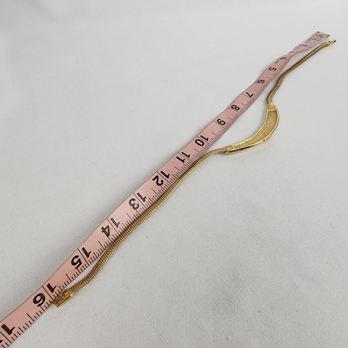 Vintage 80 Bergdorf Goodman Cream Enamel Gold Tone Collar Necklace
