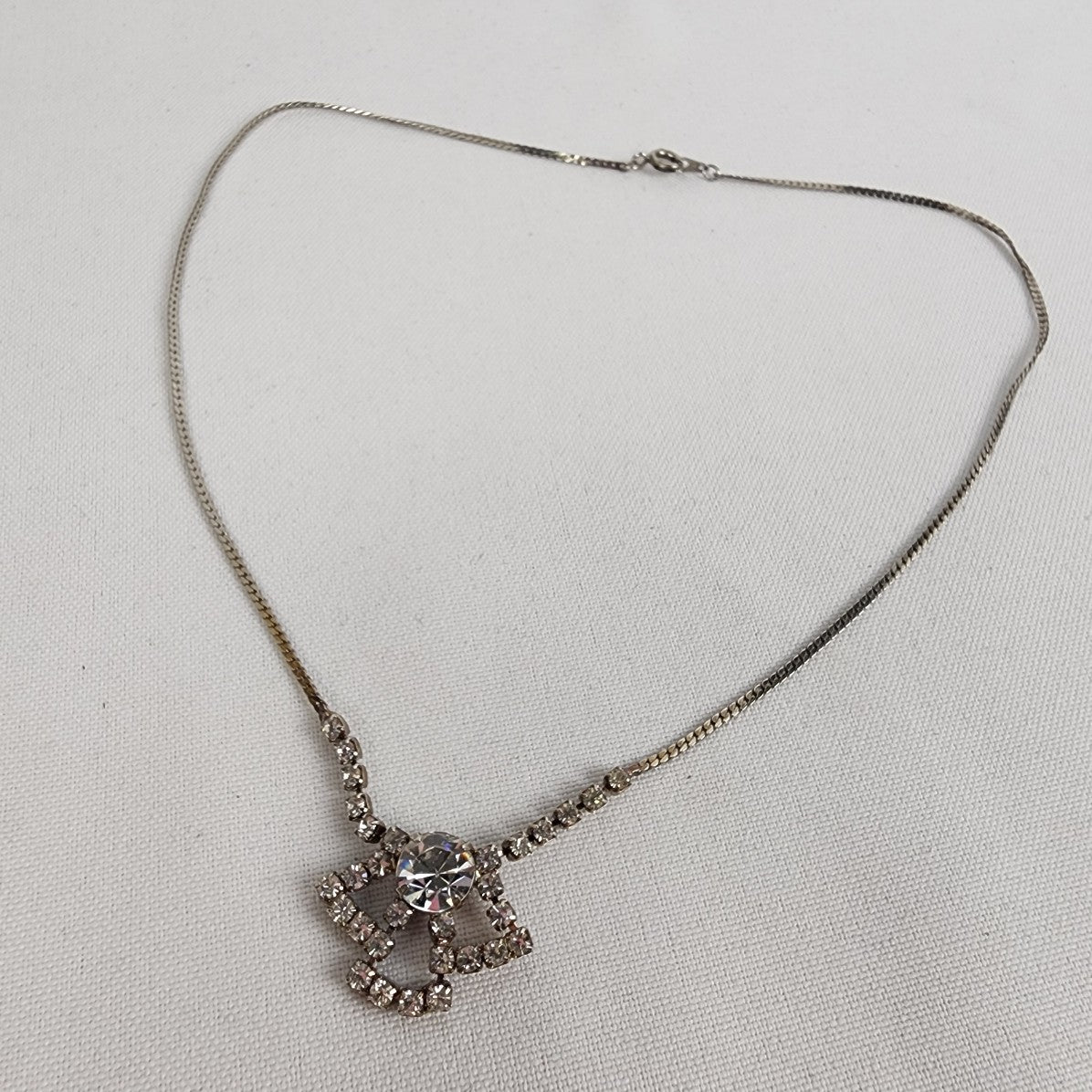 Vintage Silver Tone Rhinestone Necklace