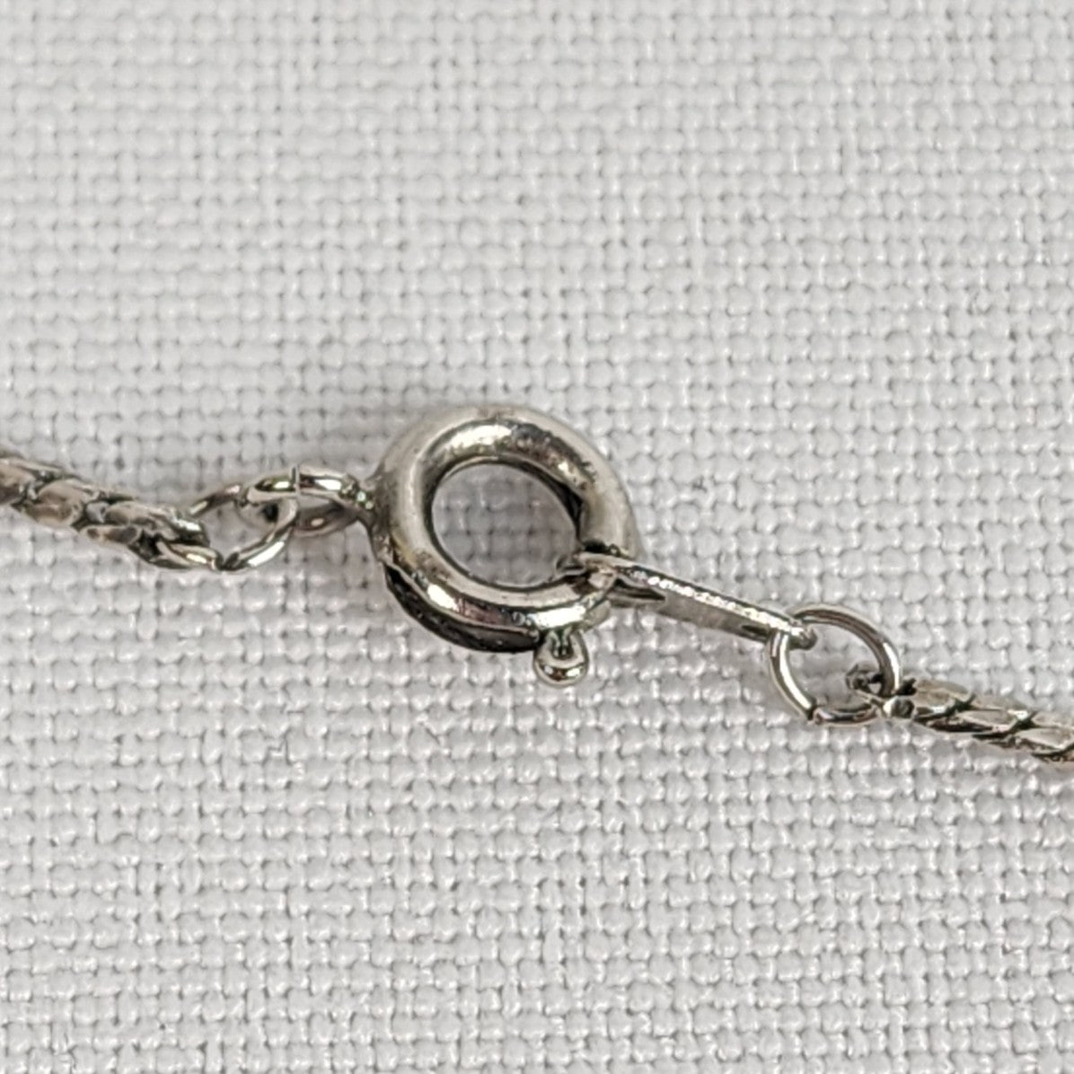 Vintage Silver Tone Rhinestone Necklace