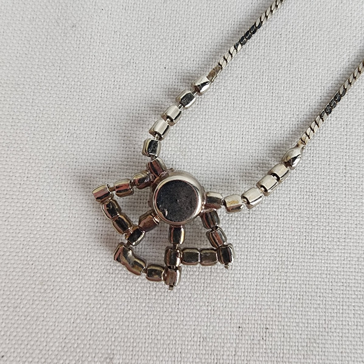 Vintage Silver Tone Rhinestone Necklace
