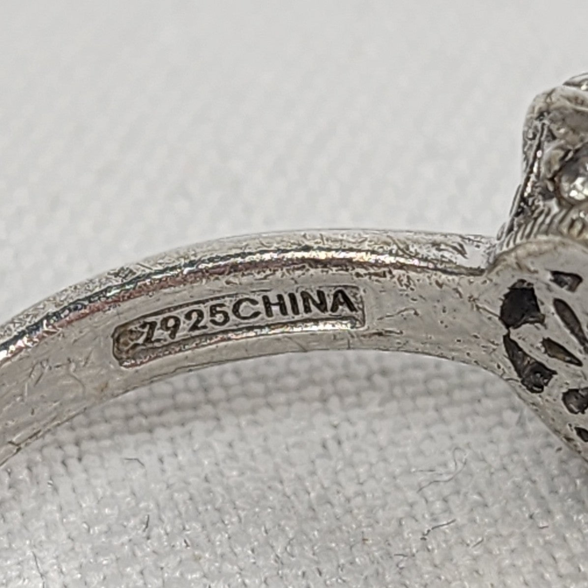 Tacori Z 925 Faux Diamond Ring Size 9