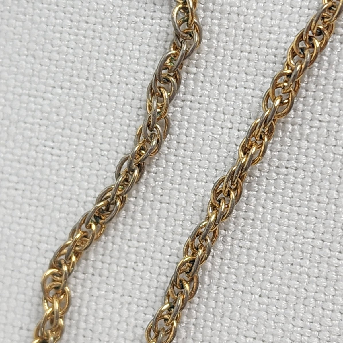 Vintage Michele Lynn Queen Nefertiti Pendant Chain Necklace