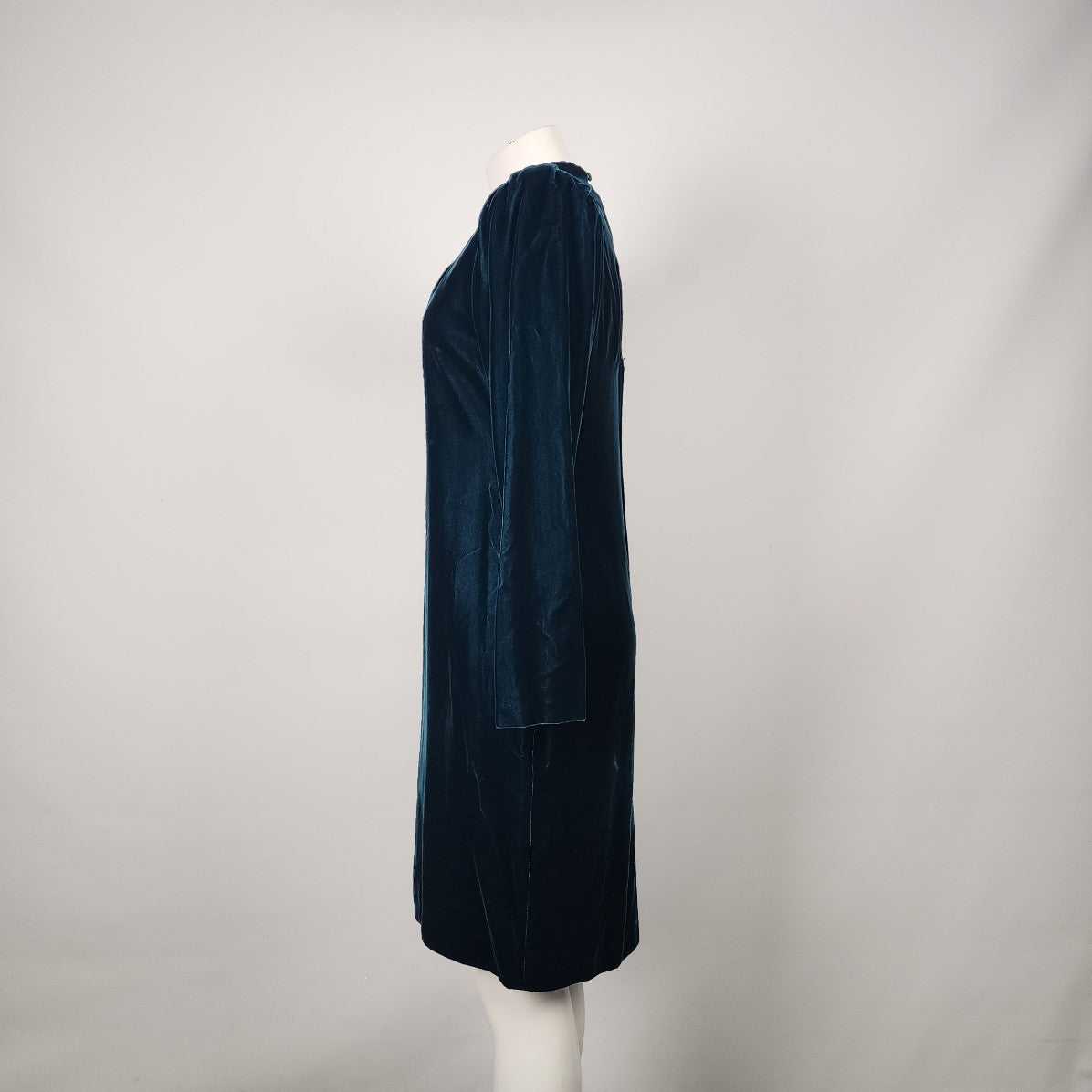Vintage Nu Mode Green Velvet Long Sleeve Dress Size 7/8