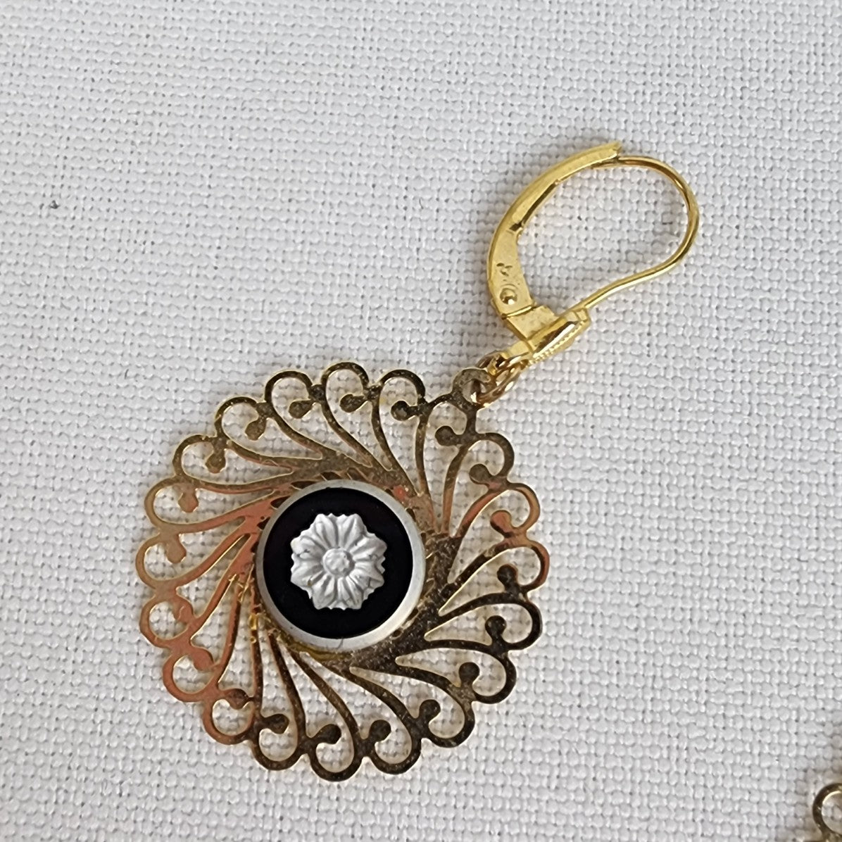 Vintage Gold Tone Flower Drop Earrings