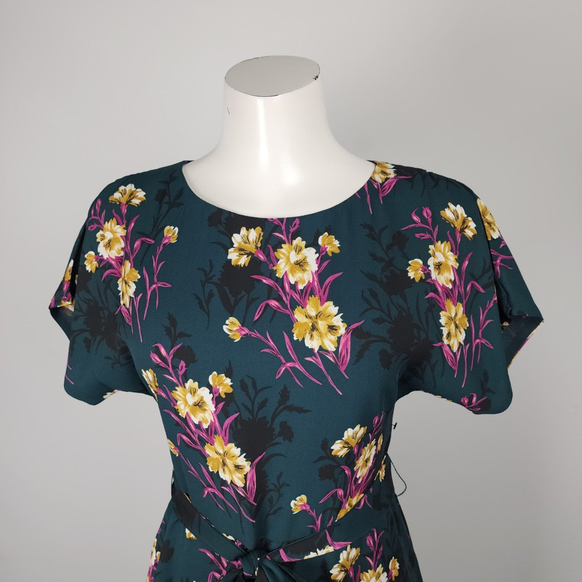 Dex Green Dark Florals Fit & Flare Dress Size XS