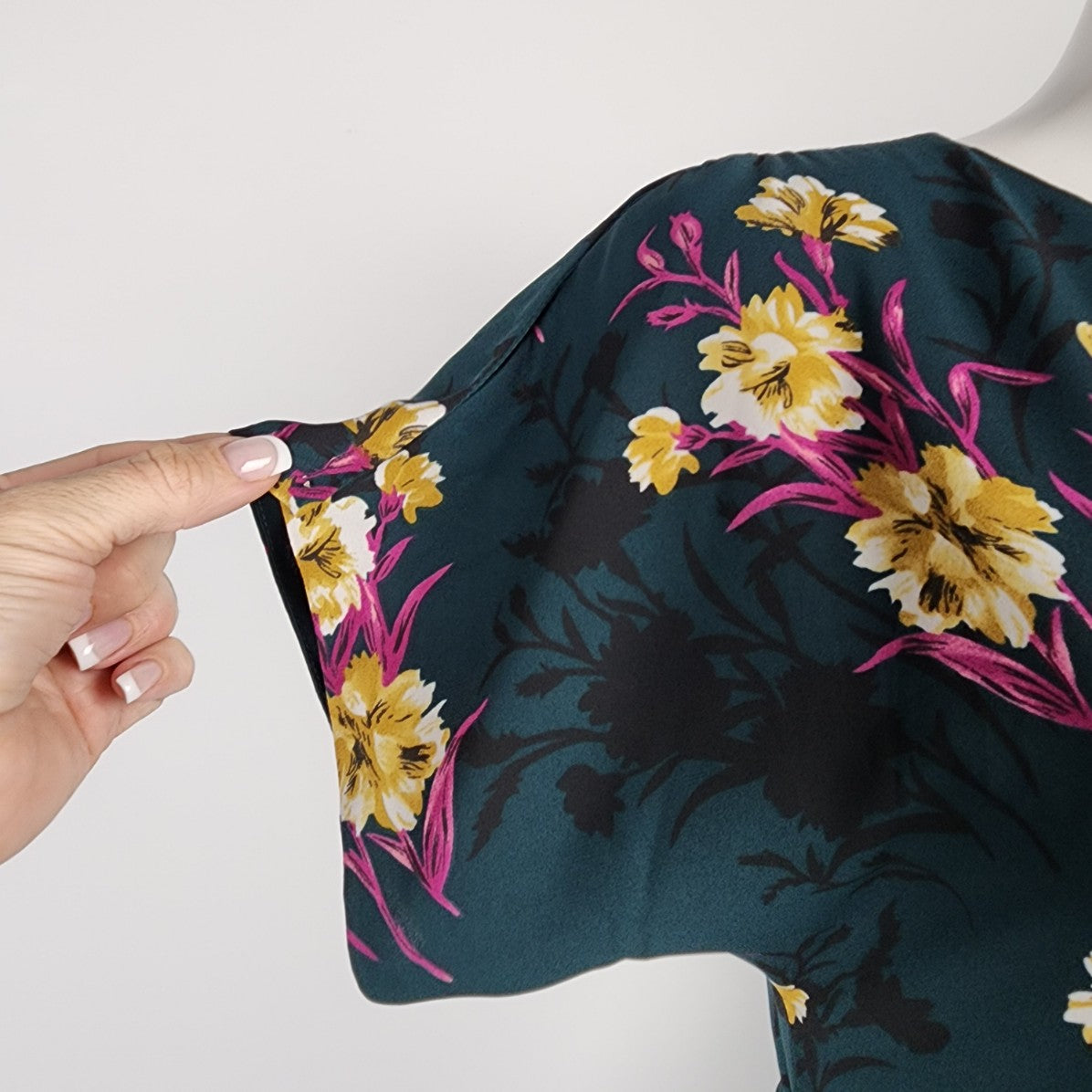 Dex Green Dark Florals Fit & Flare Dress Size XS