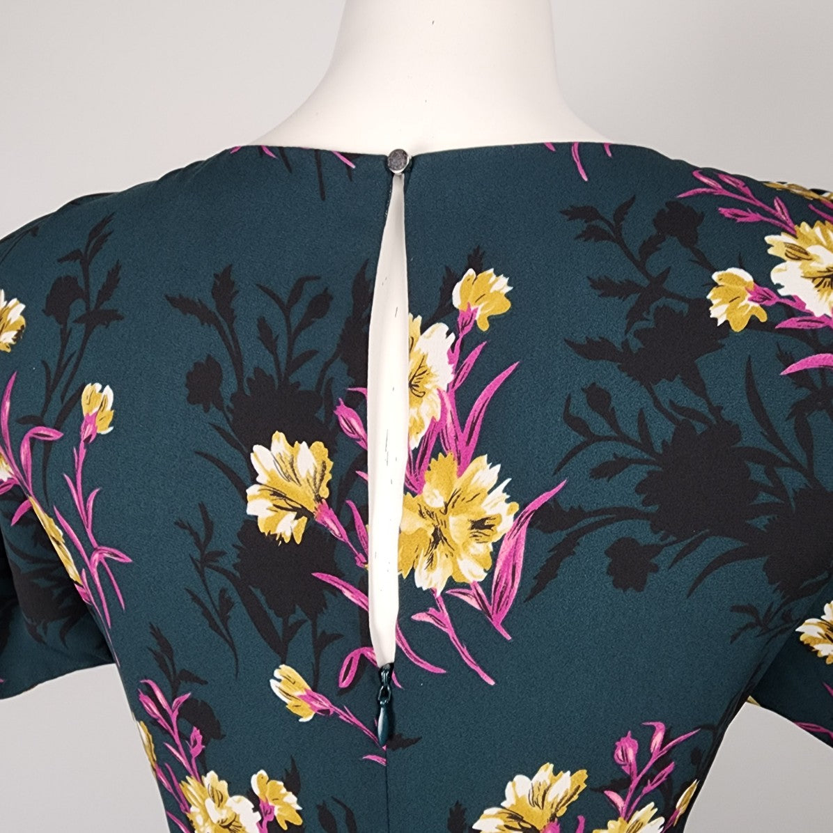 Dex Green Dark Florals Fit & Flare Dress Size XS