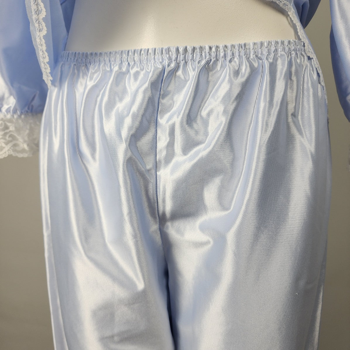 Vintage Intimate Details Blue Pajama Set Lace Embroidered Size M