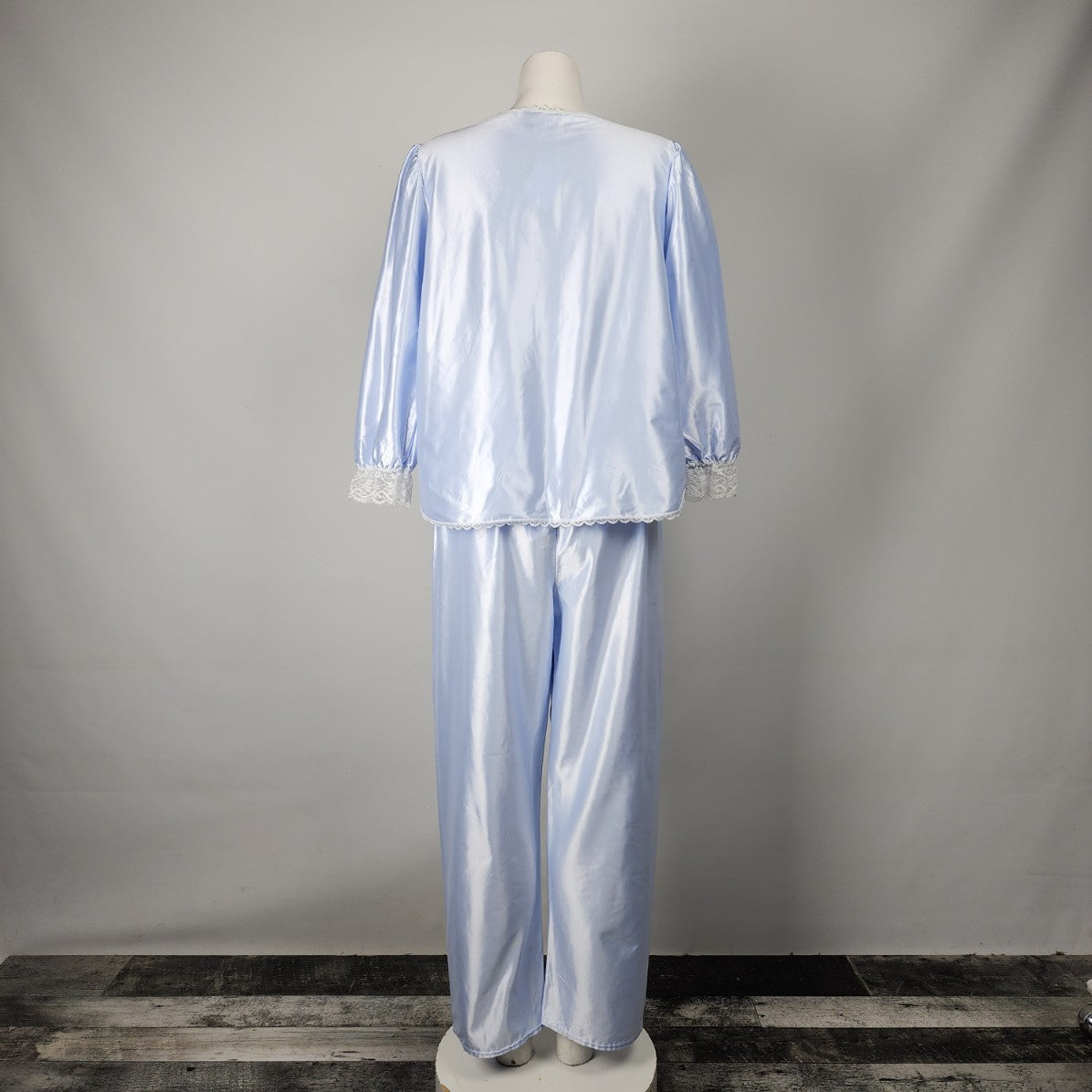 Vintage Intimate Details Blue Pajama Set Lace Embroidered Size M