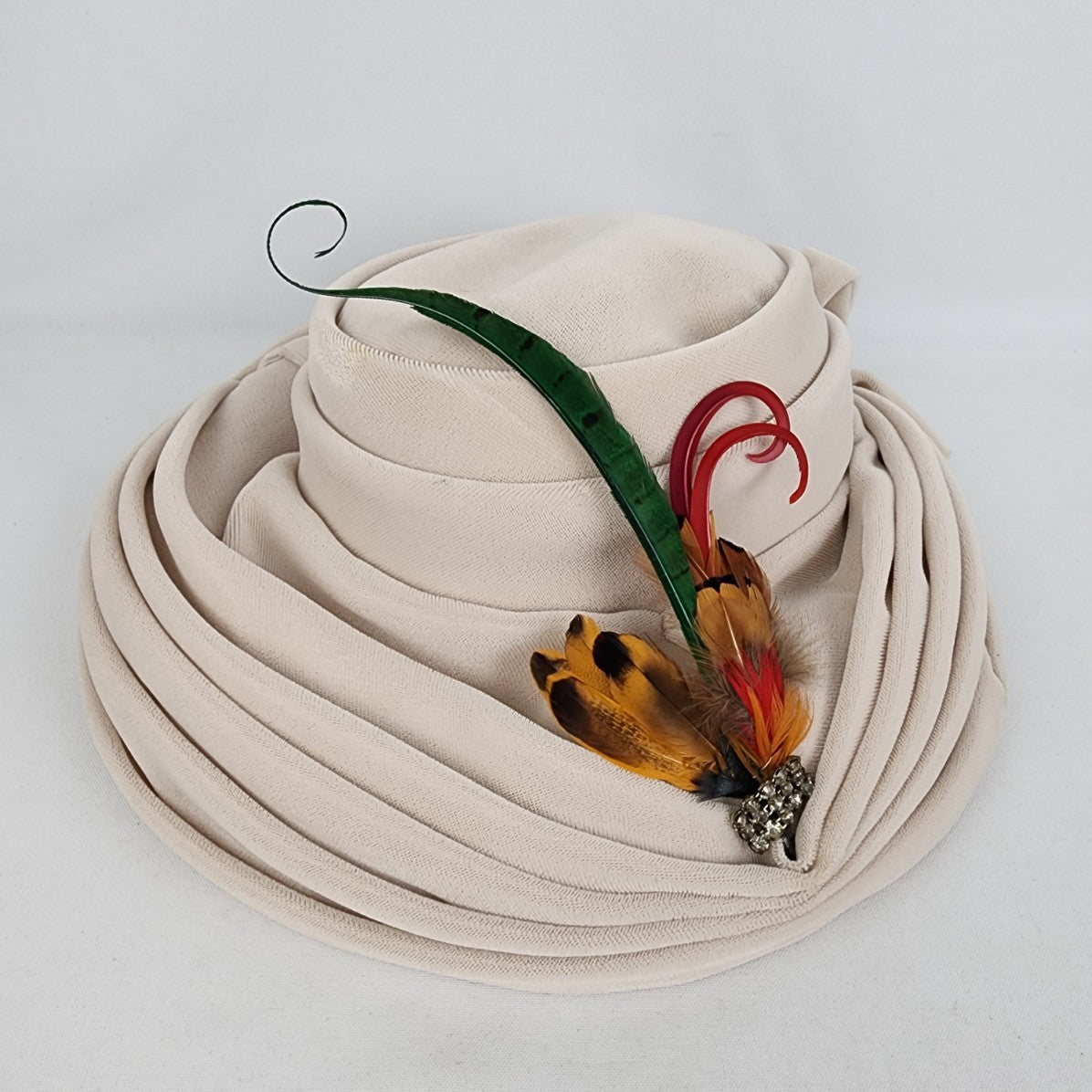 Vintage Jacqueline Cream Velvet Feather Detail Hat