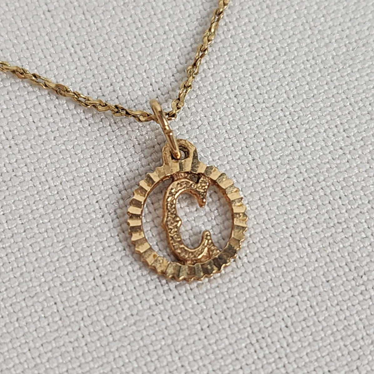 10K Gold Initial C Pendant Chain 17" Necklace