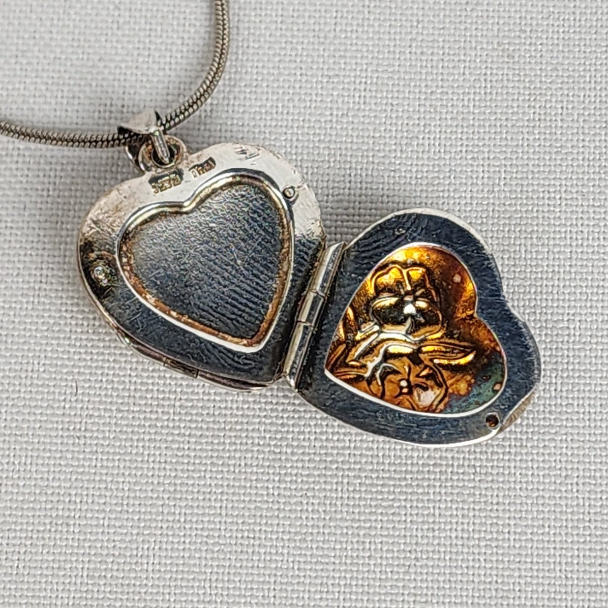 925 Sterling Silver Etched Flower Double Sided Heart Locket Necklace