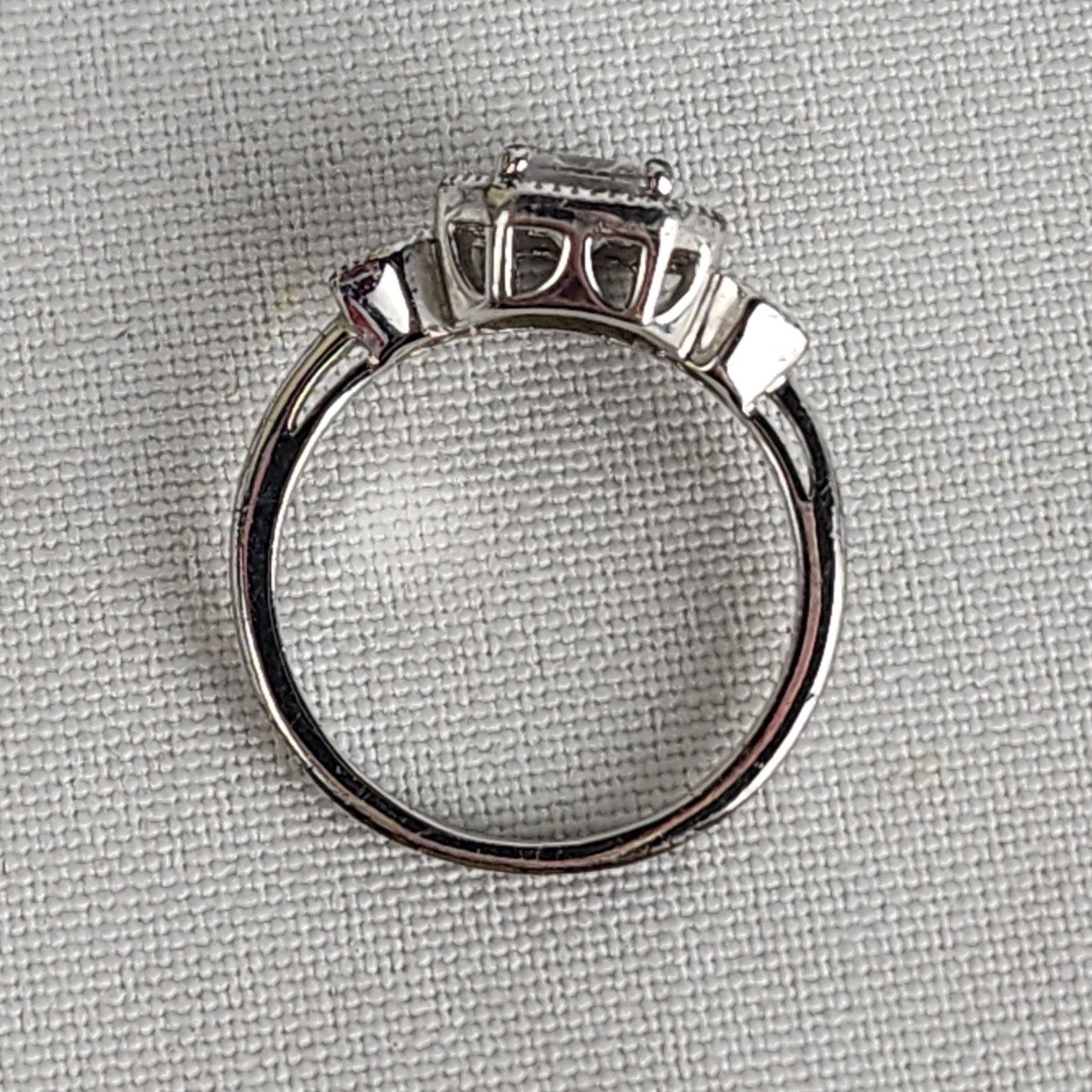 Stella & Dot Deco Silver Tone Cocktail Ring Size 9