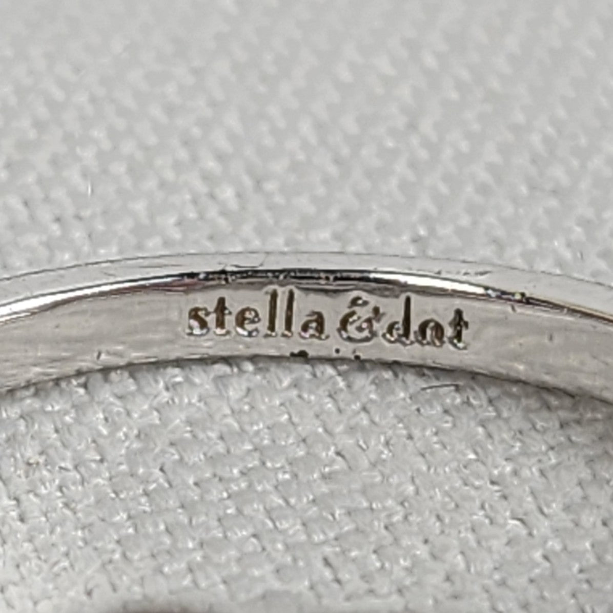 Stella & Dot Deco Silver Tone Cocktail Ring Size 9