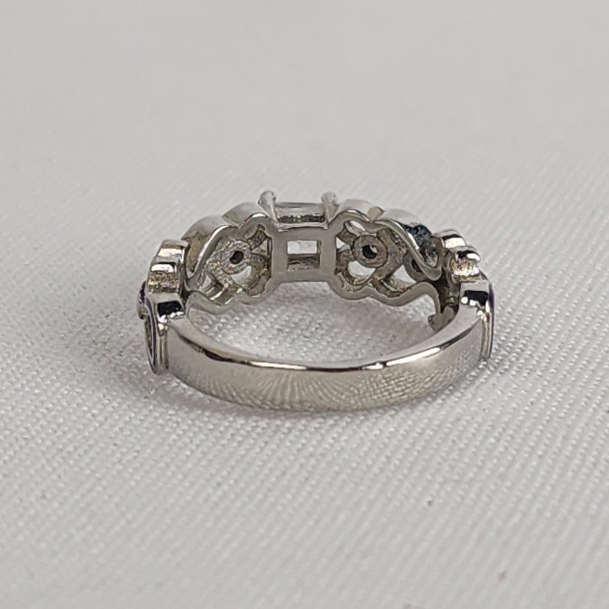 925 Sterling Silver Purple Filagree Ring Size 6.5