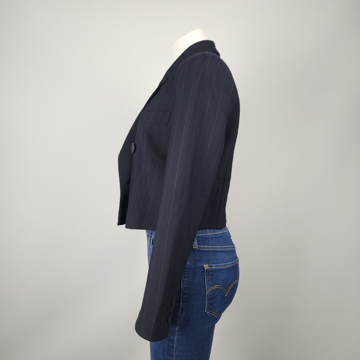 Ilja Navy Blue Pin Striped Double Breasted Cropped Blazer Size M