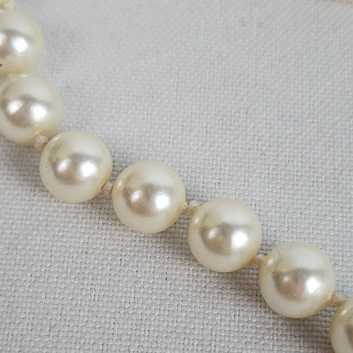 VIntage Cream Knotted Glass Faux Pearl One Strand Necklace