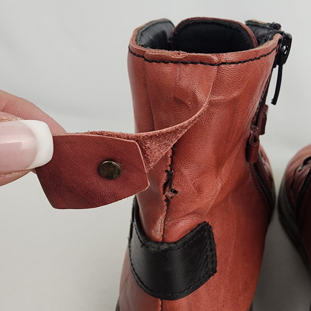Volks Walkers Red Leather Lace Up Ankle Boots Size 6
