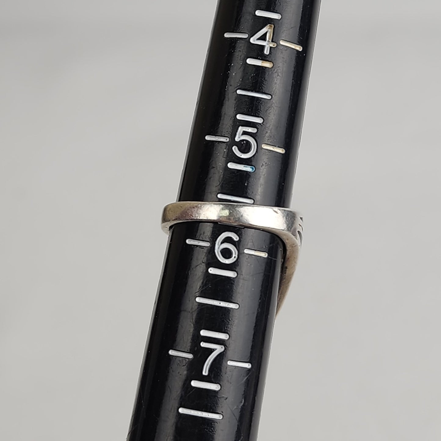 925 Sterling Silver Black Enamel Ring Size 5.75