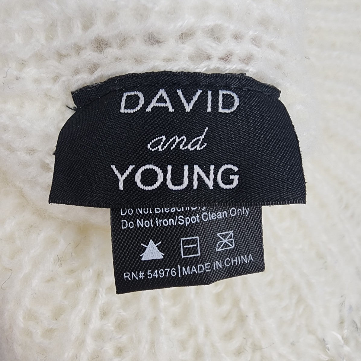 David & Young Cream Gold Sparkle Knit Tam Hat