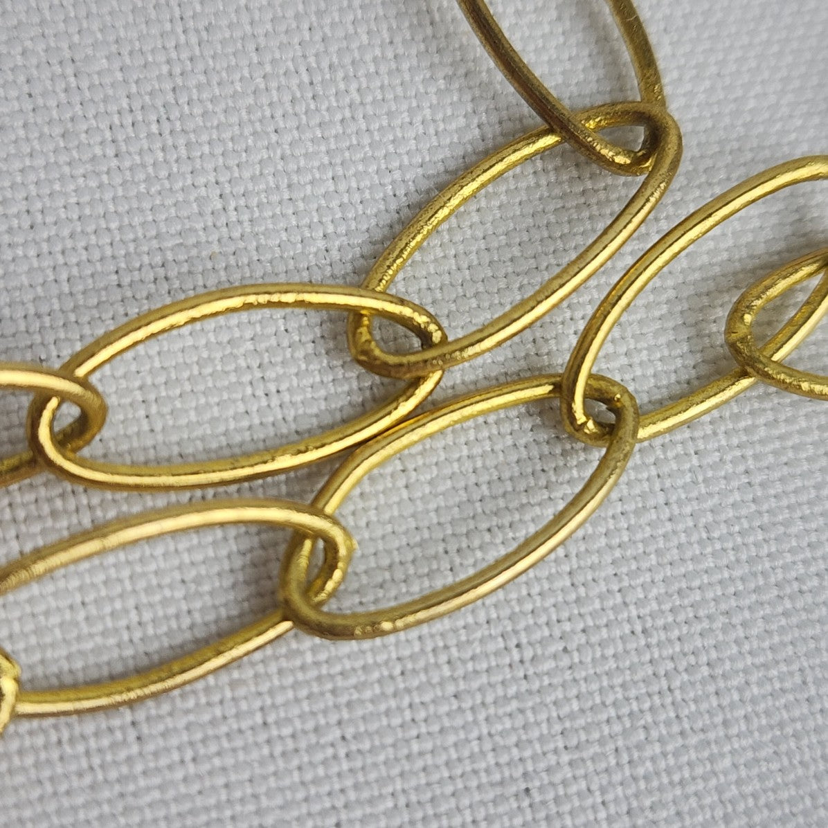 Vintage Gold Tone Toggle Glass Heart Pendant Necklace