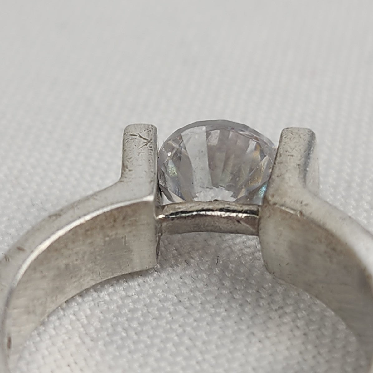 SAJ Cubic Zirconia 925 Sterling Silver Solitaire Ring Size 8