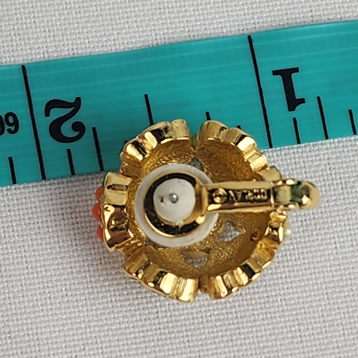 Susan Caplan Vintage D'orlan Buried Treasure 1980s Crystal-Embellished Earrings