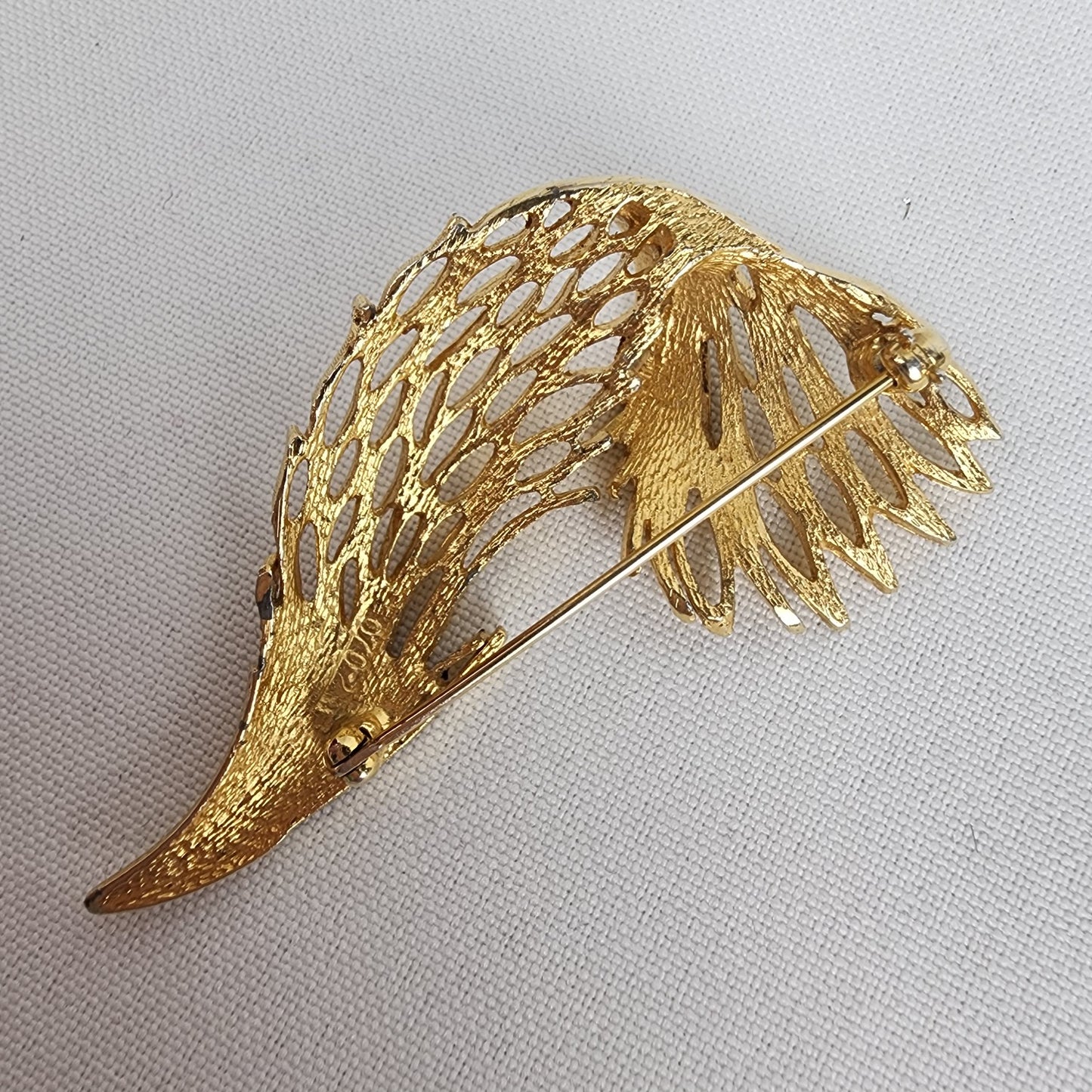 Vintage Gold Tone Feather Brooch