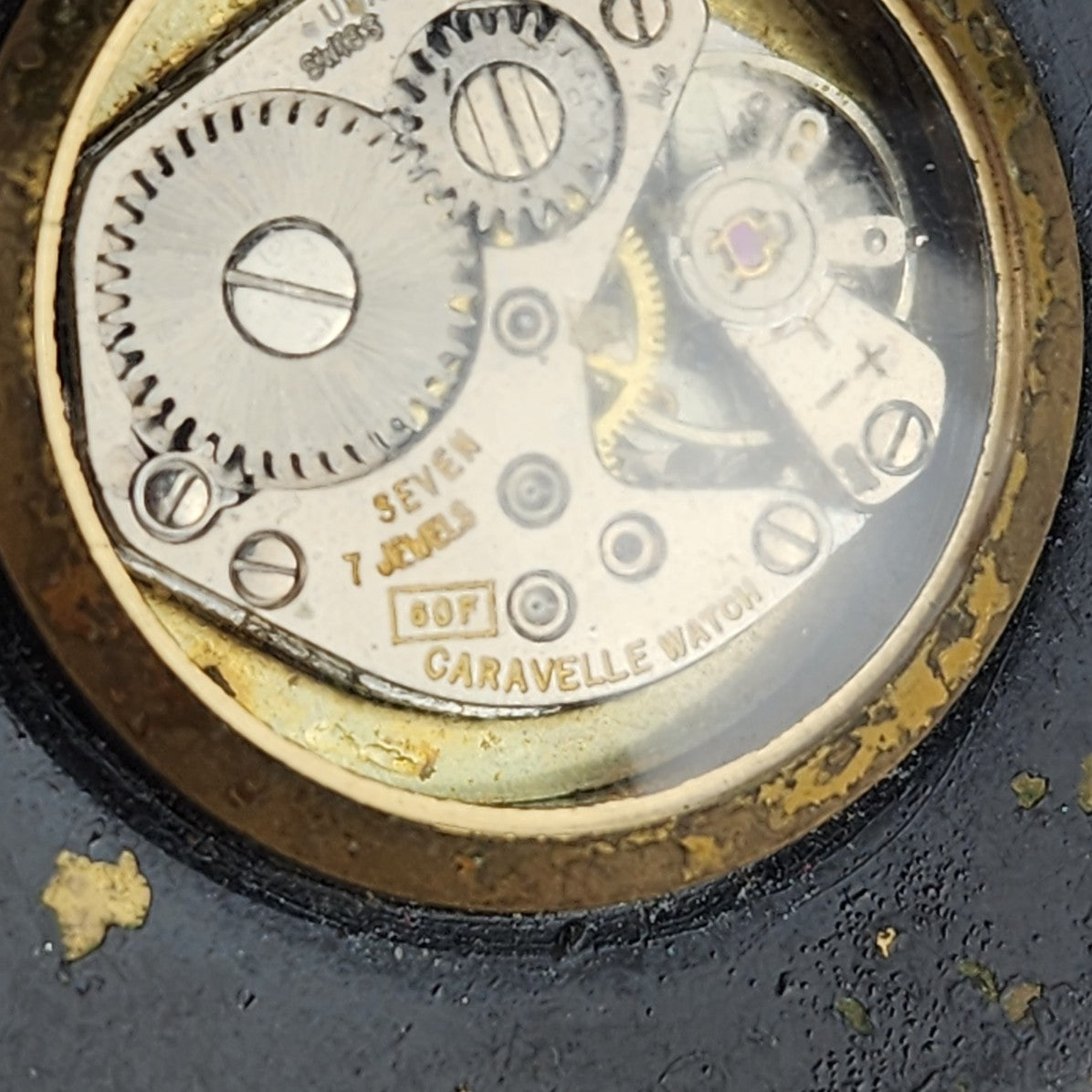 Vintage Caravelle Back & Gold Tone Pendant Watch Necklace 7 jewels
