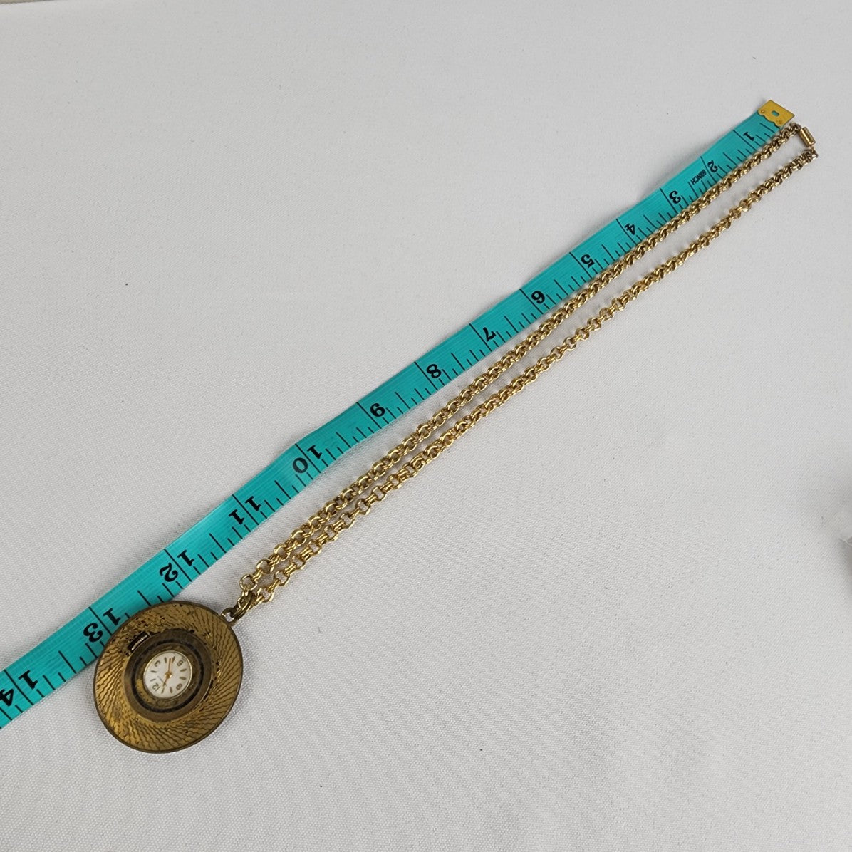 Vintage Caravelle Back & Gold Tone Pendant Watch Necklace 7 jewels