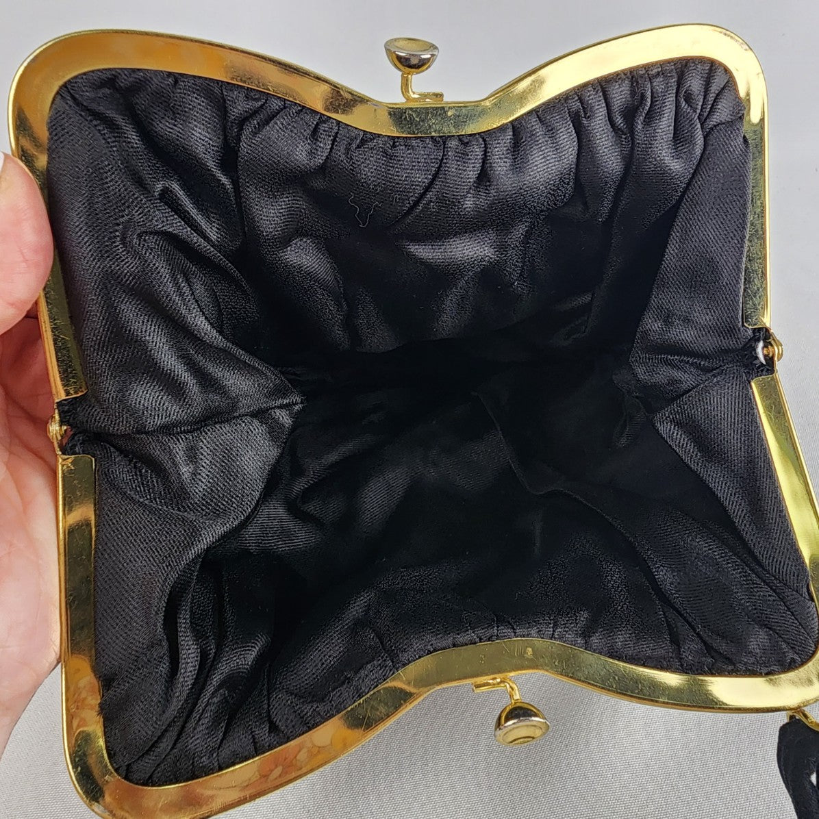Vintage Black Kiss Close Clutch Purse