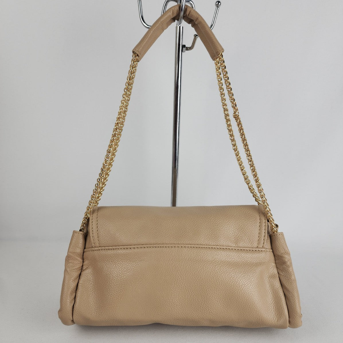 Elizabeth Grant Cream Vegan Leather Shoulder Purse
