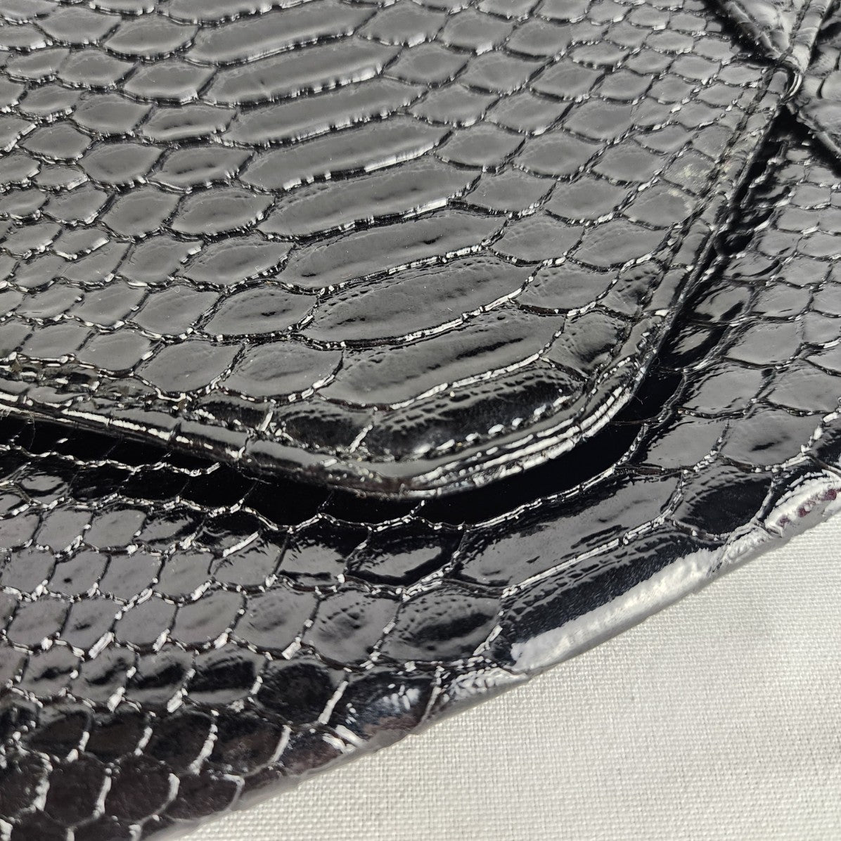 Urban Expressions Black Croc Print Envelope Clutch Purse