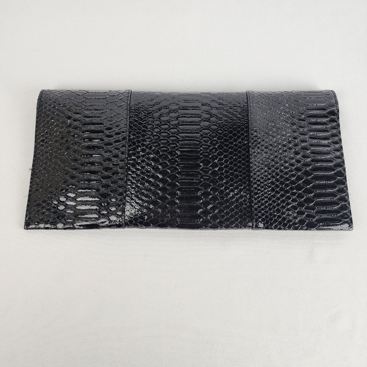 Urban Expressions Black Croc Print Envelope Clutch Purse