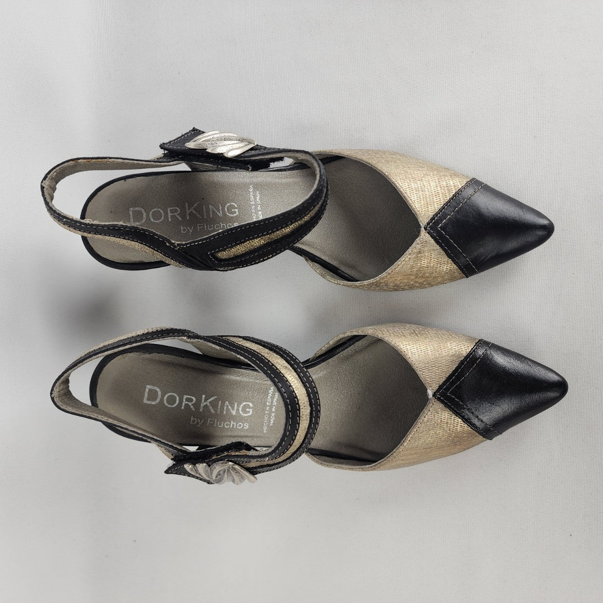 DorKing Black & Cream Leather Heels Size 7