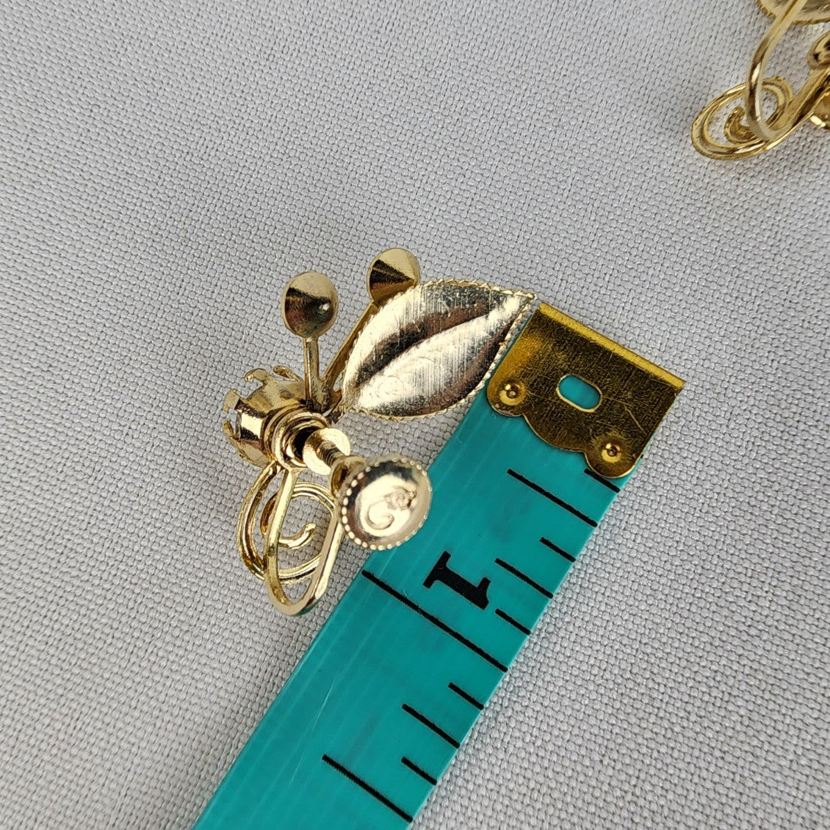 Vintage Gold Tone AB Rhinestone Screw Back Earrings