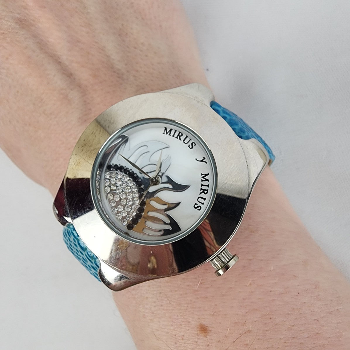 Mirus Blue Leather Band Silver Sunflower Watch
